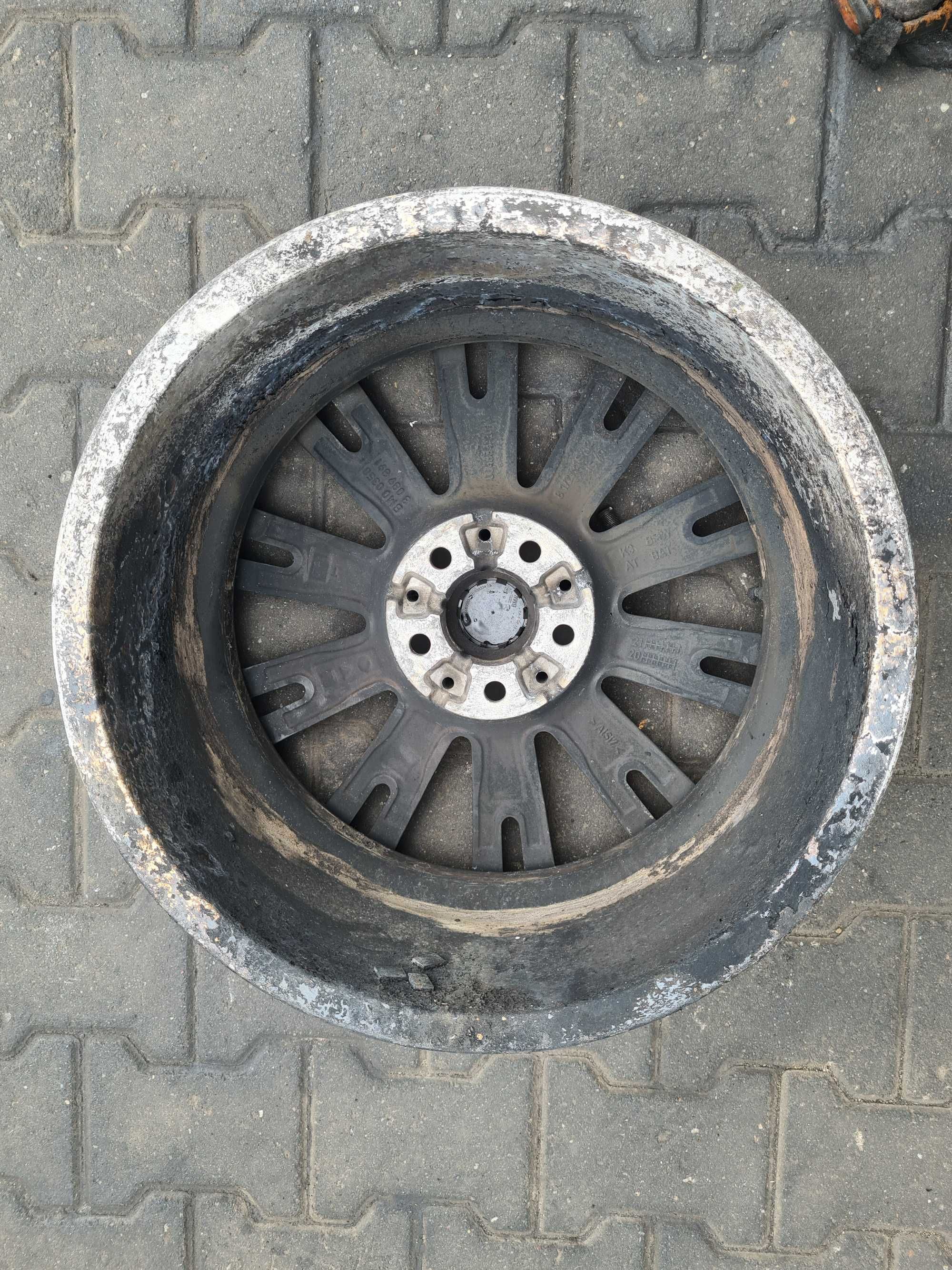BMW 3 320e G21 G20 felga aluminiowa 18 7.5 x 18