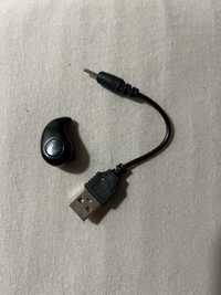 Mini słuchawka Bluetooth z kablem do ładowania