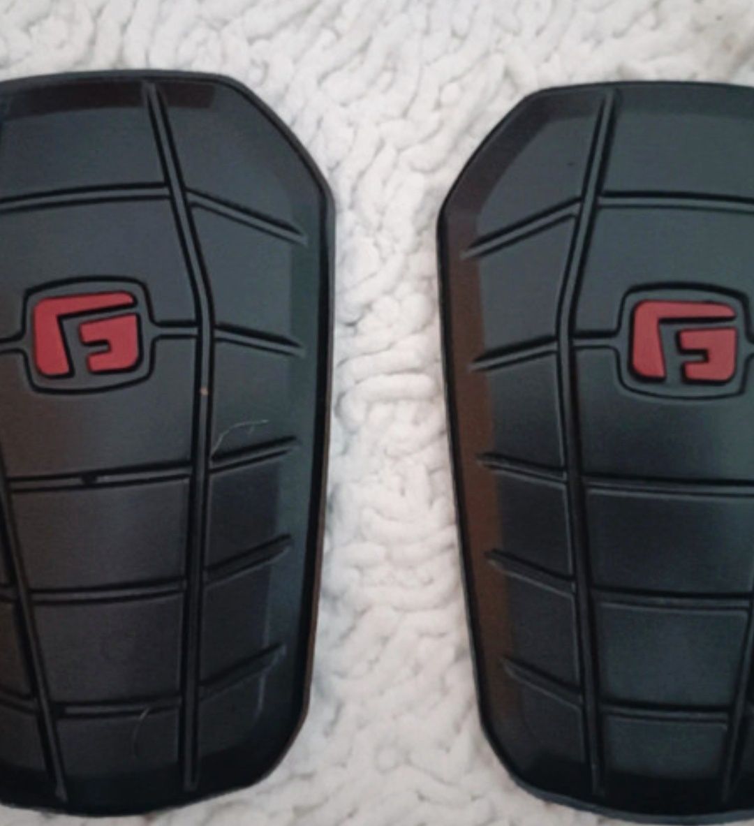 Caneleiras G-Form
