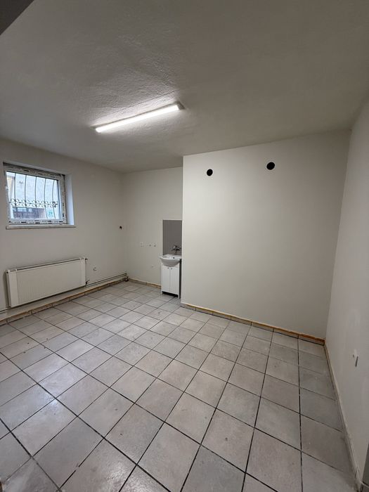 Wynajme lokal użytkowy w centrum miasta