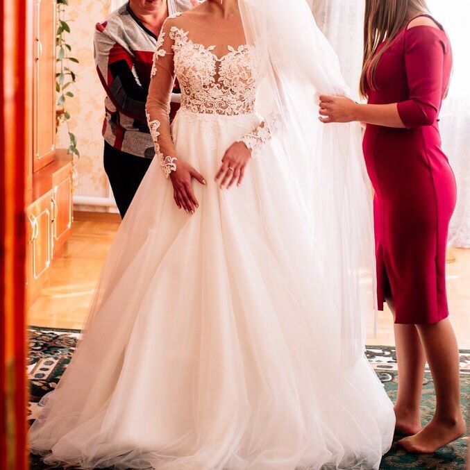 Продаю весільне плаття