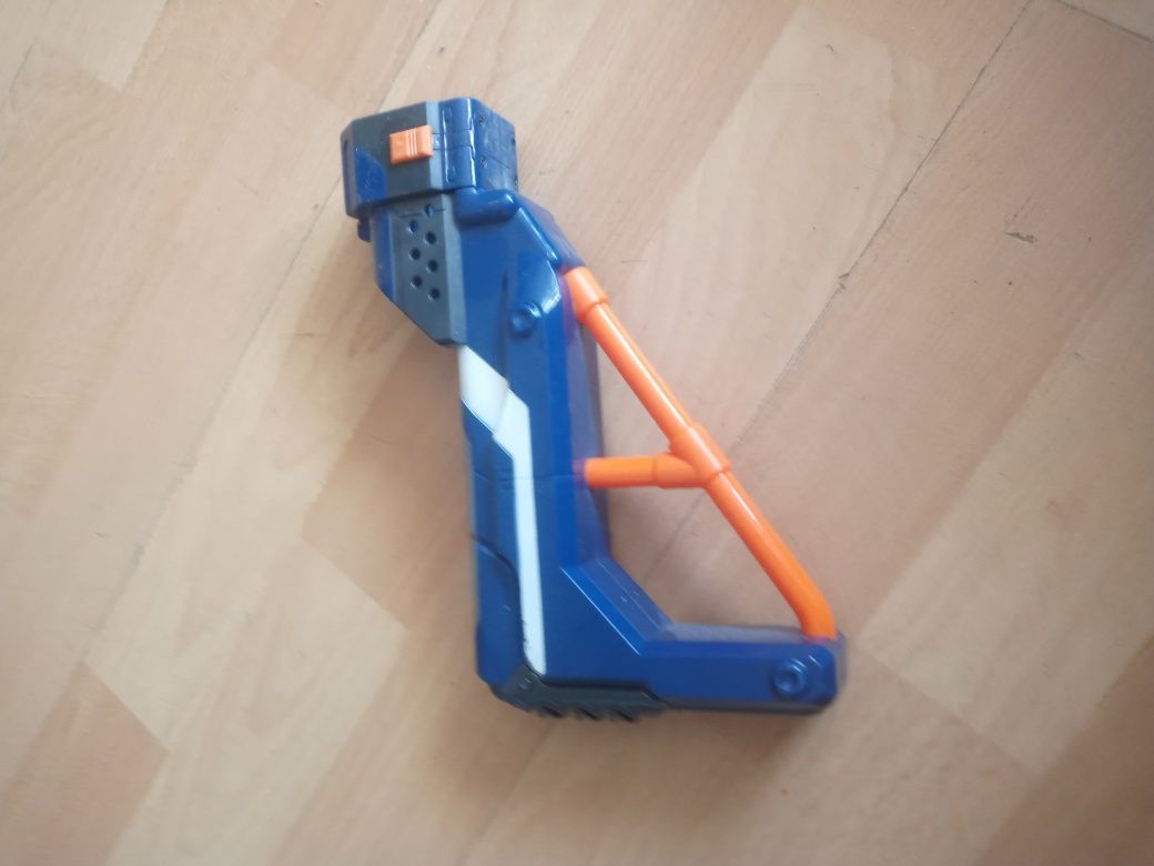 Pistolet NERF z serii STRYFE