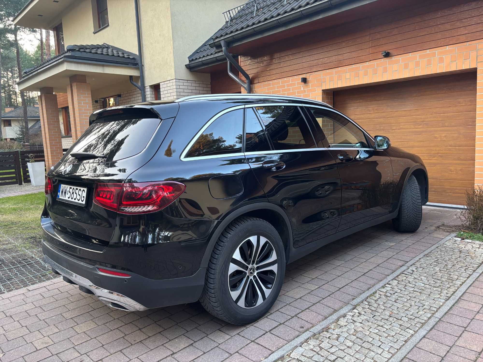 Mercedes Benz GLC200d Business Edition, bezwypadkowy, 1 właściciel