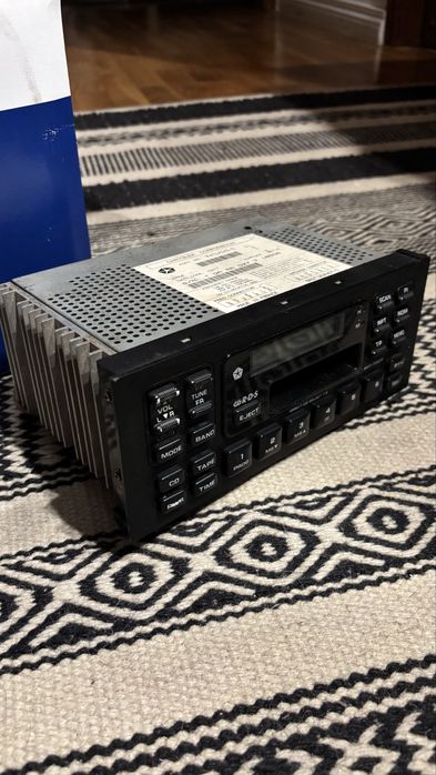 Auto Radio jeep cherokee XJ 99