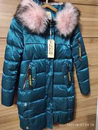 Продам пальто зимнее для девочки на рост 158-162 новое