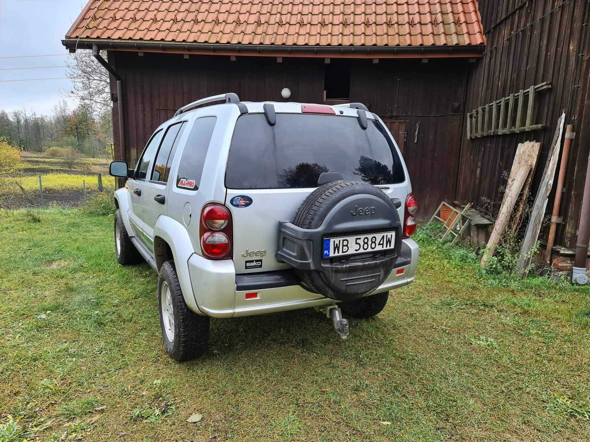 Jeep Cherokee KJ lift 2.8 CRD