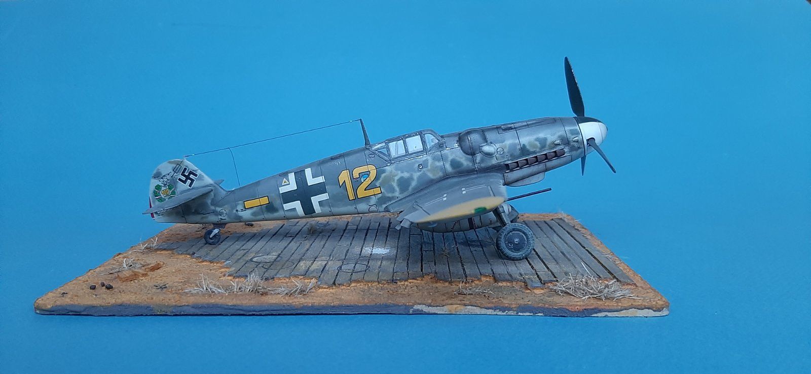 Модель самолета  Ме bf 109 G 6 1/48