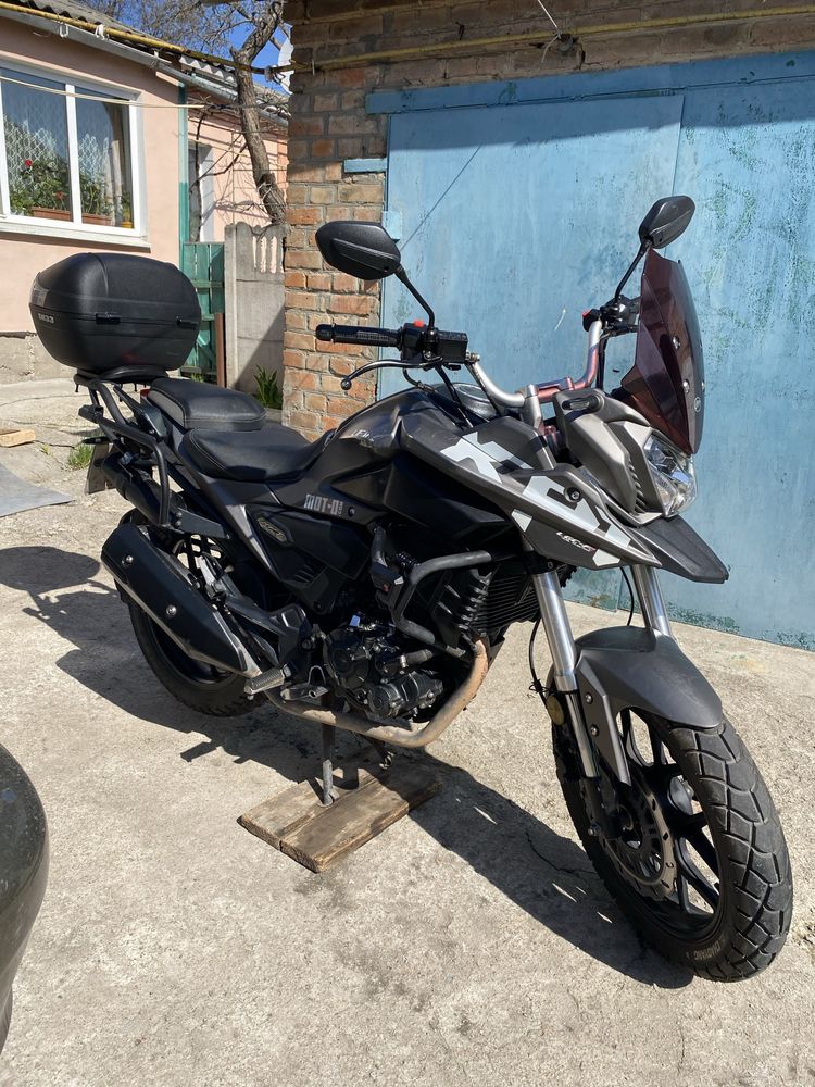 Продам Мотоцикл Lifan kpt 200