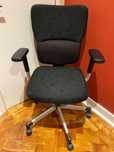 Cadeira Escritório Ergonómica Secretária Steelcase Let's B