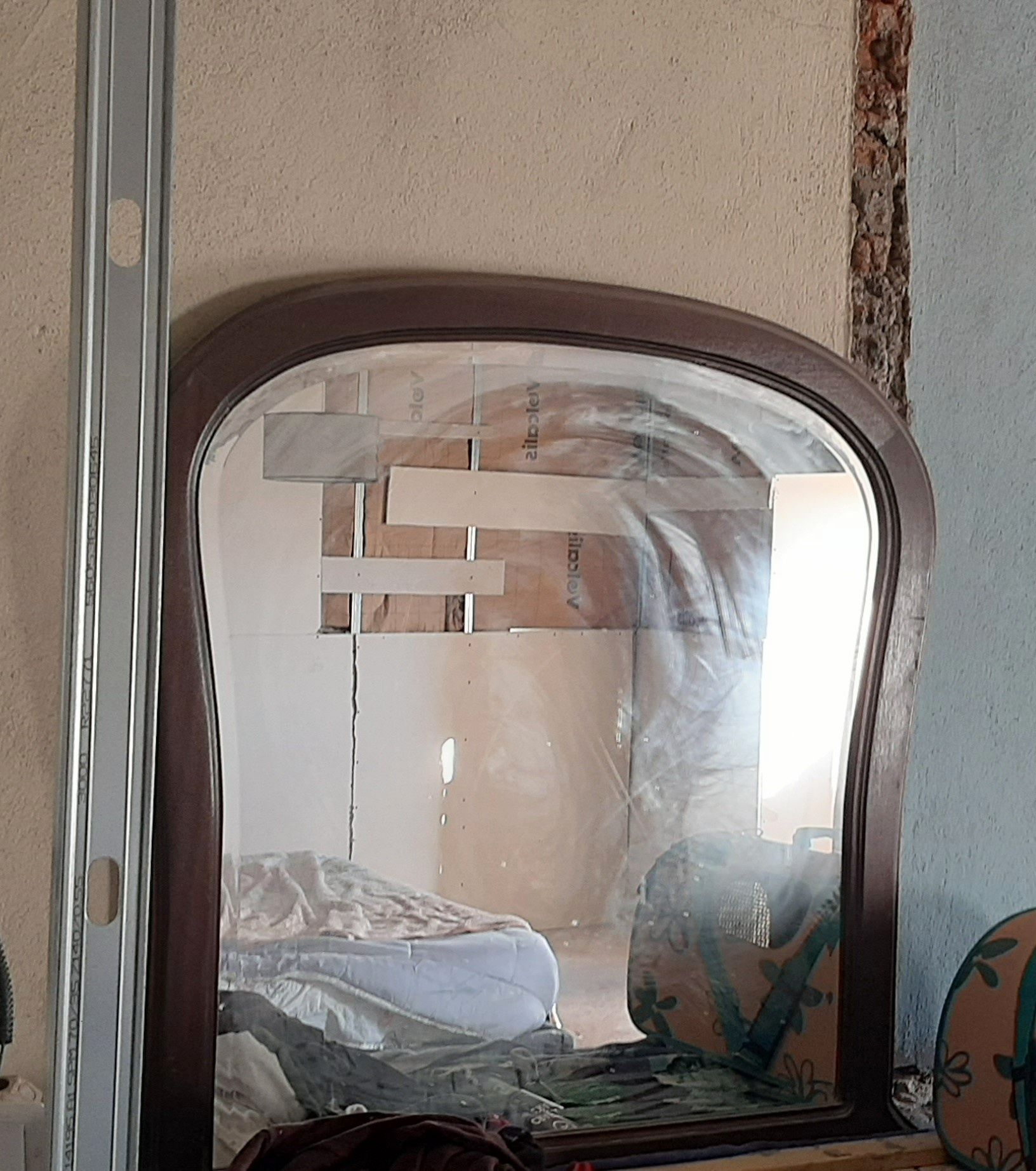 Espelho de madeira maciça