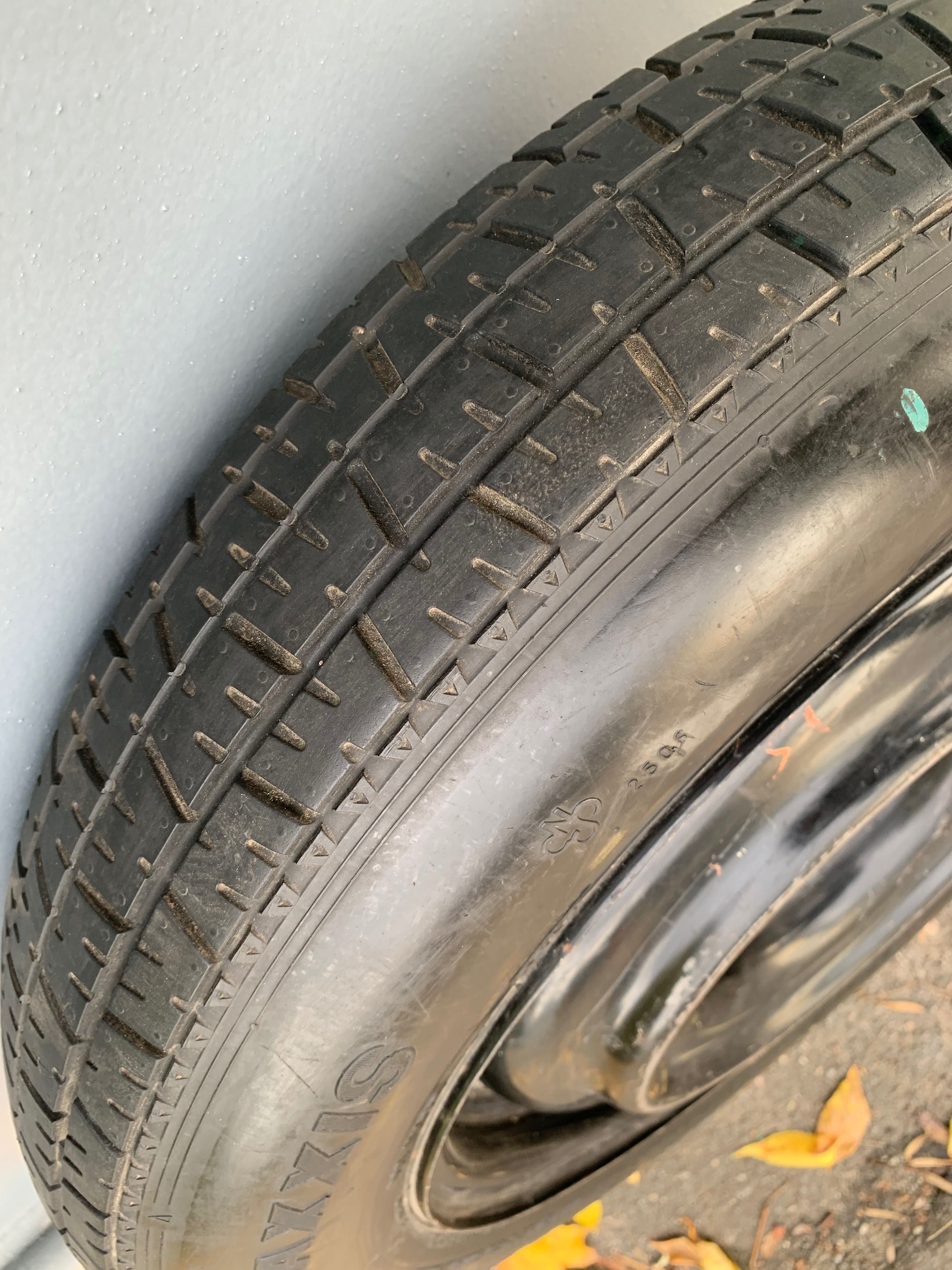 Докатка Nissan 135/90D16 новая 5x114,3