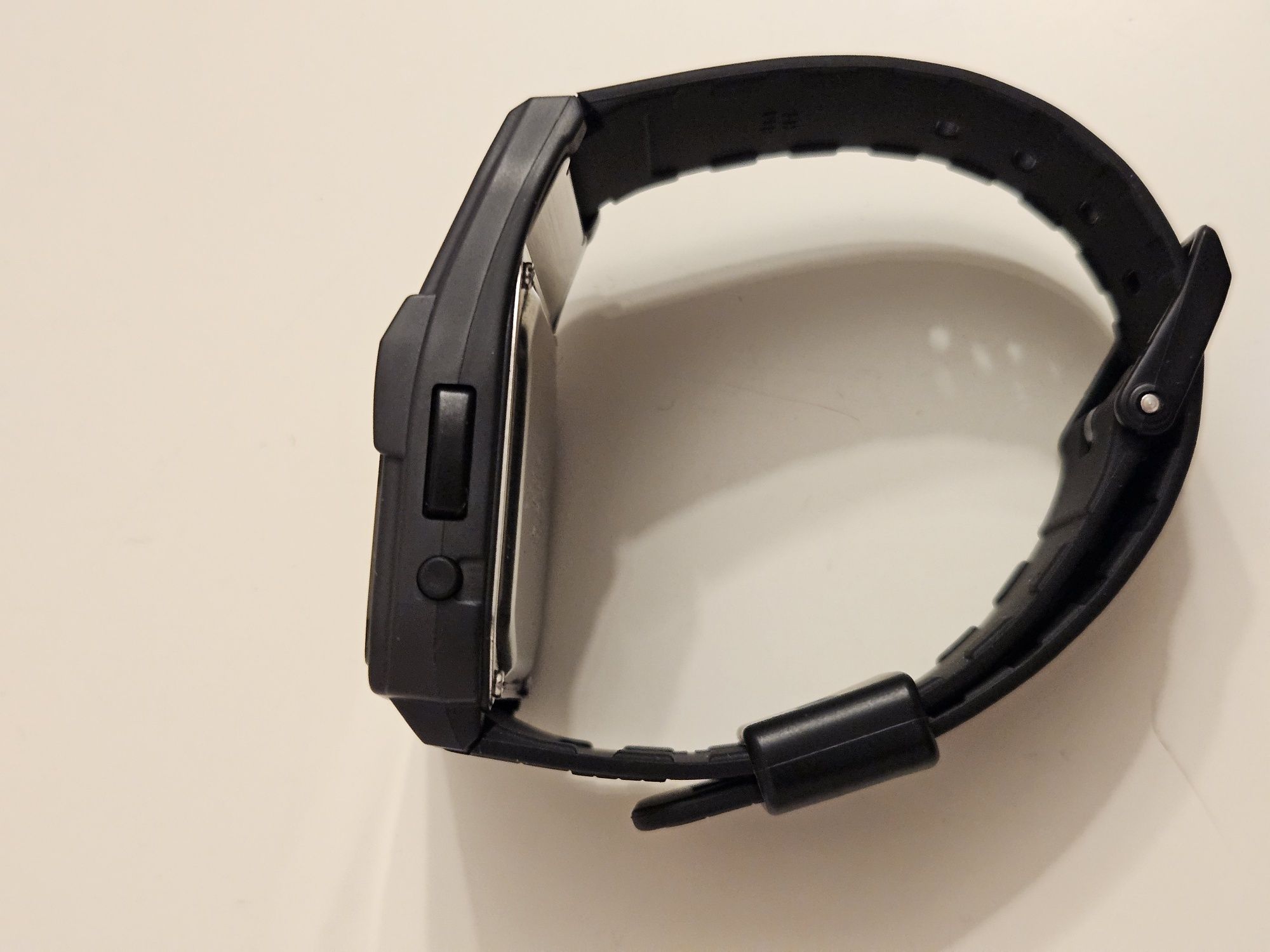 Casio DBC 63 - jak nowy
