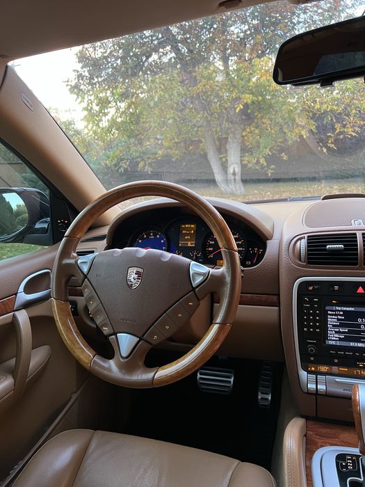 Porsche Cayenne 3.6 Не Крашен