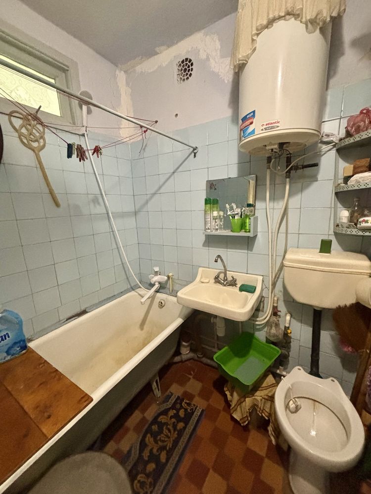 Продам однокімнатну квартиру ЮТЗ