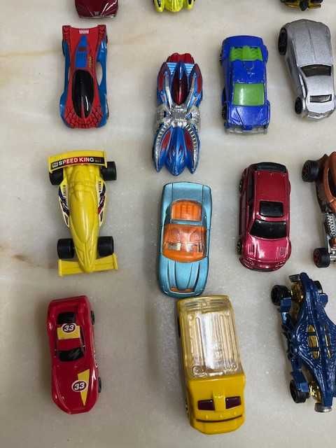 Carrinhos diversos
