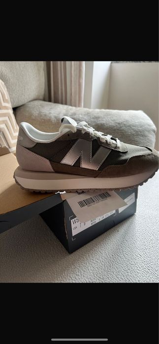 Sapatilhas novas NB 37.5