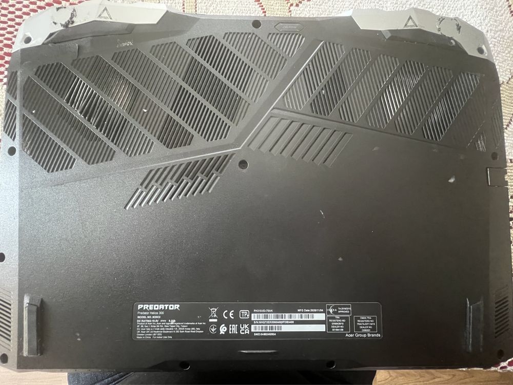 Laptop Acer Predator Helios 300