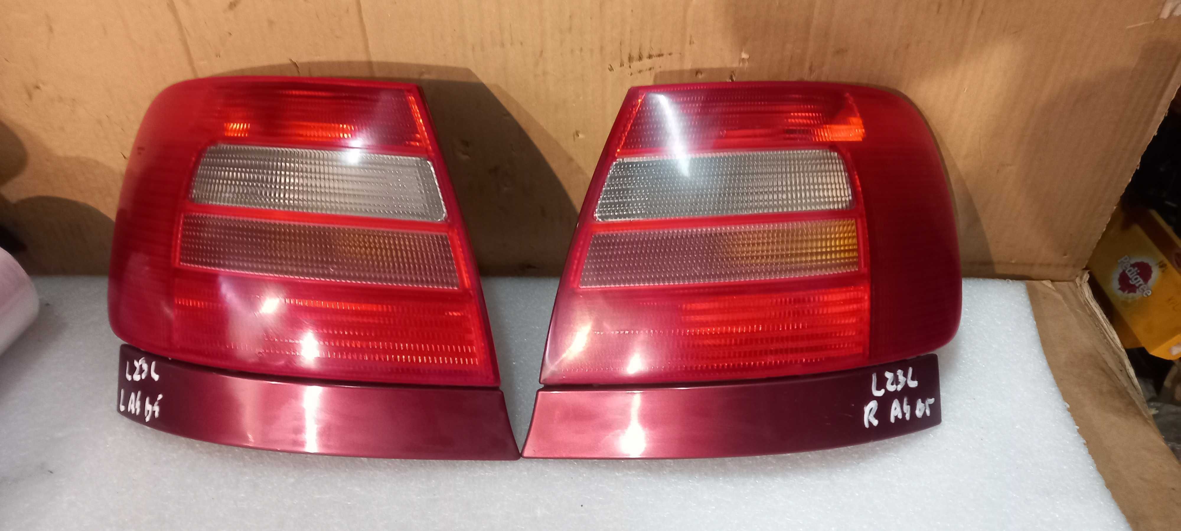 Lampa tył Audi A4 B5 Sedan 97->