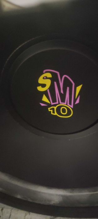 Subwoofer para automóvel