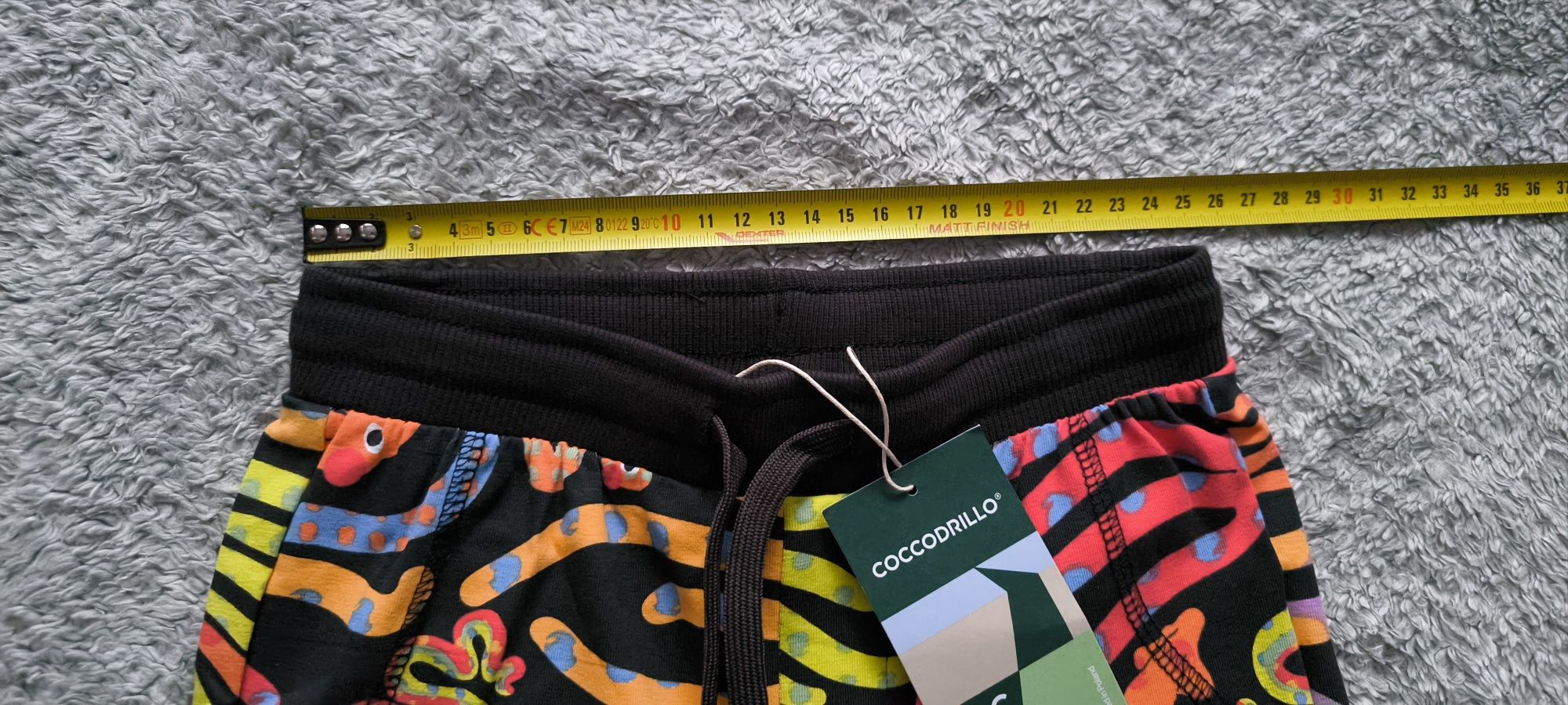 Nowe spodnie dresowe coccodrillo r. 122 slim