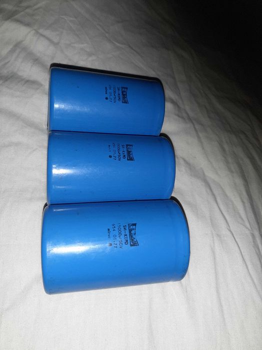 Продам 1-н конденсатор ELWA 50 вольт 15000 микрофарат