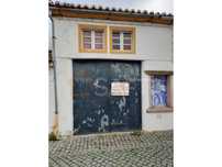 Garagem na Rua Da Cruz