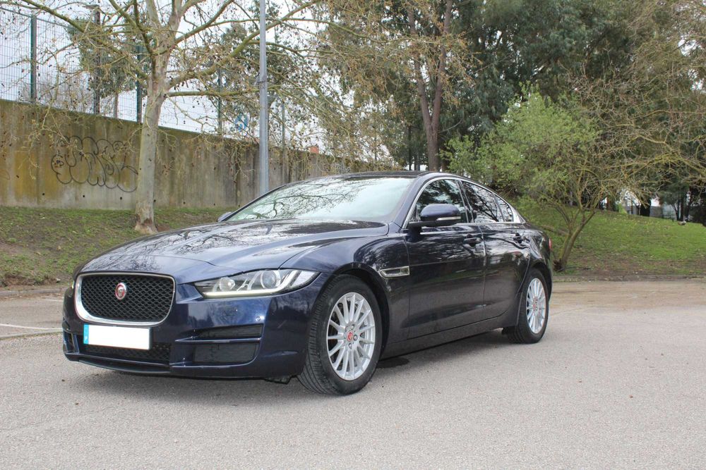 Jaguar XE 2.0 D.