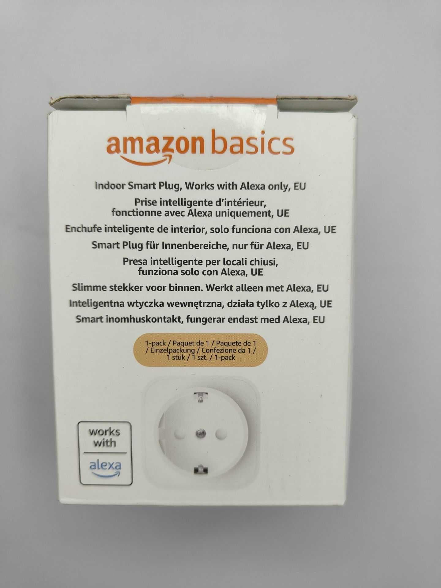 Розумна розетка Amazon Basics