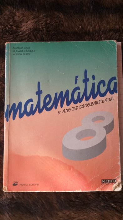 2 livros de matemática 8°Ano