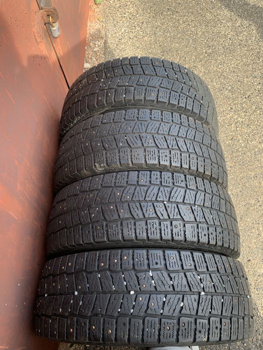 Шини зима шип Continental VanContact Ice 215/65 R16 C