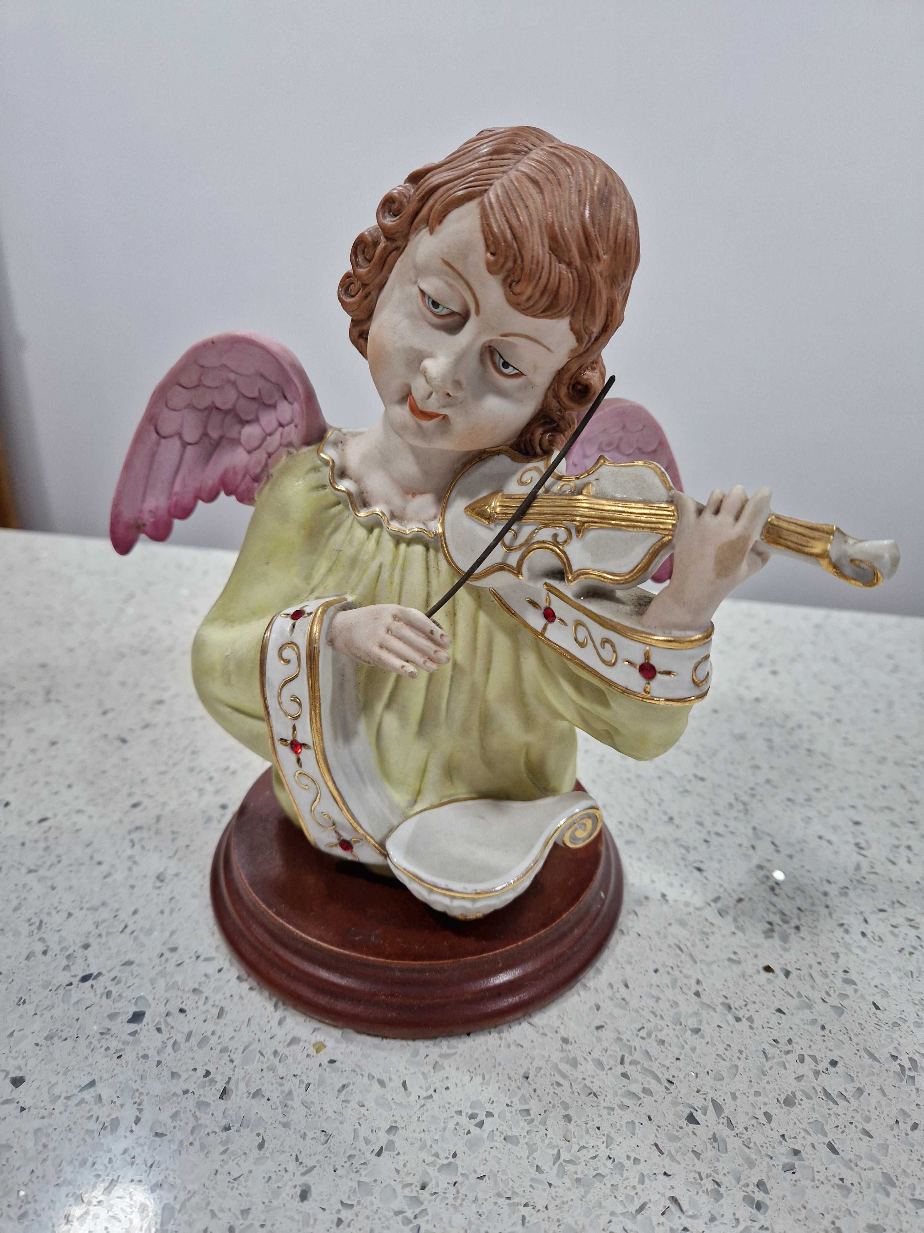 Estátua em marfinite genuíno de anjo a tocar violino  vintage