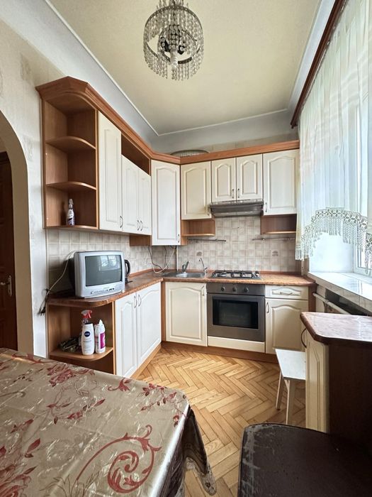 2кім вул. Броварна