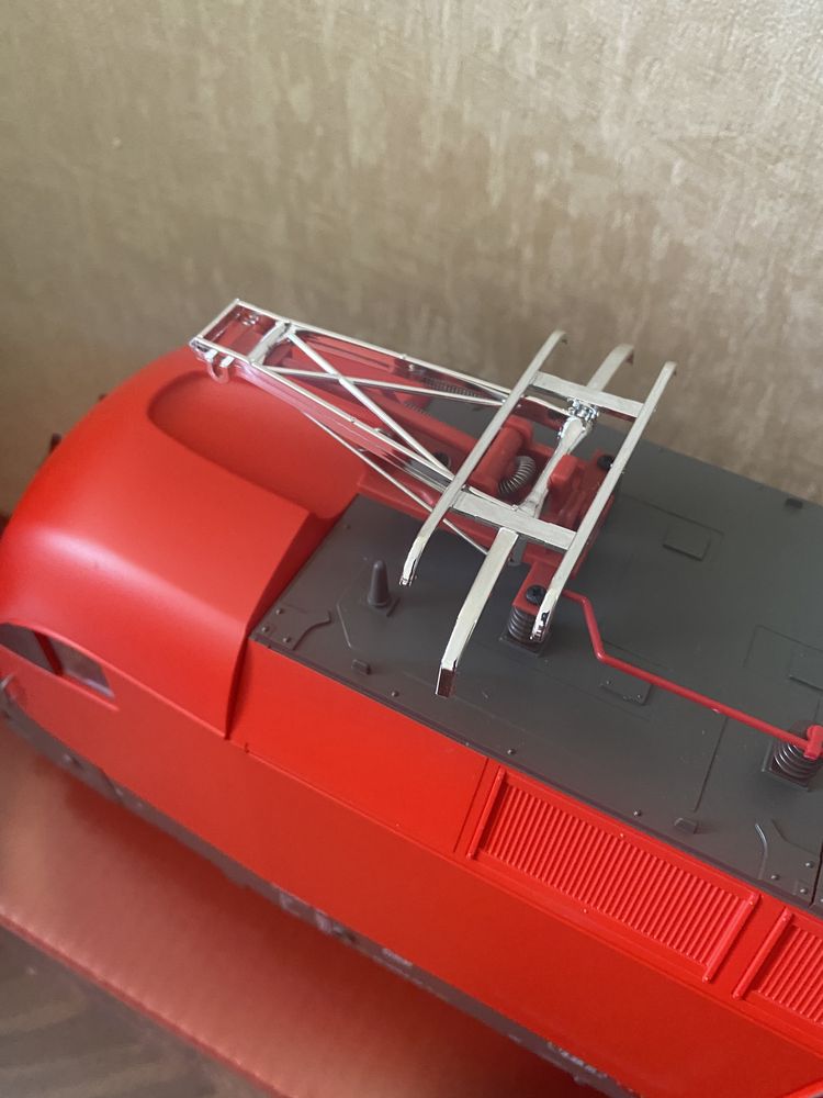 Локомотив PIKO Taurus 37412 Scale G масштаб G
