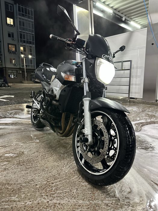 Suzuki gsr 600 2006