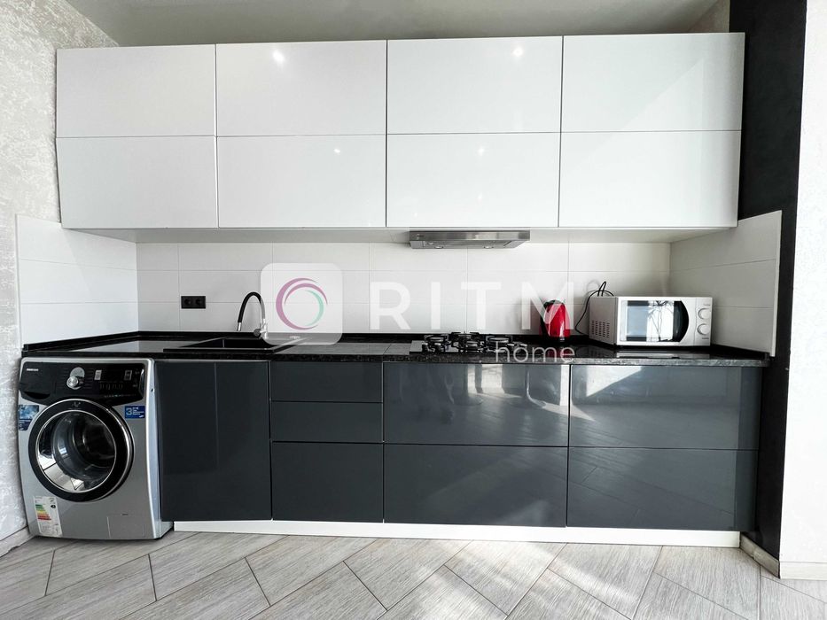 Продаж 1-кімнатної студії біля ПортCity