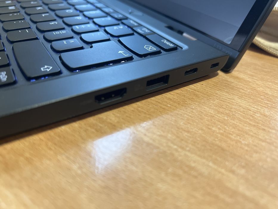 Lenovo L13 Yoga 2025 i7-1355U 16GB ram 1TB como novo