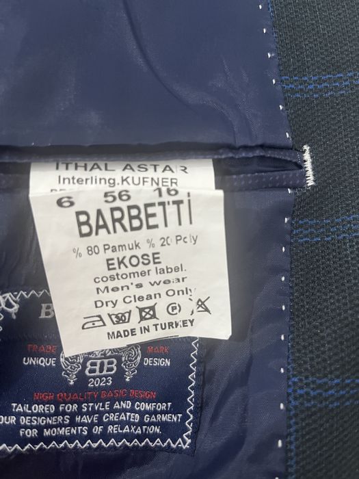 Męska marynarka Barbetti – niebiesko-granatowa w kratę, rozmiar 56