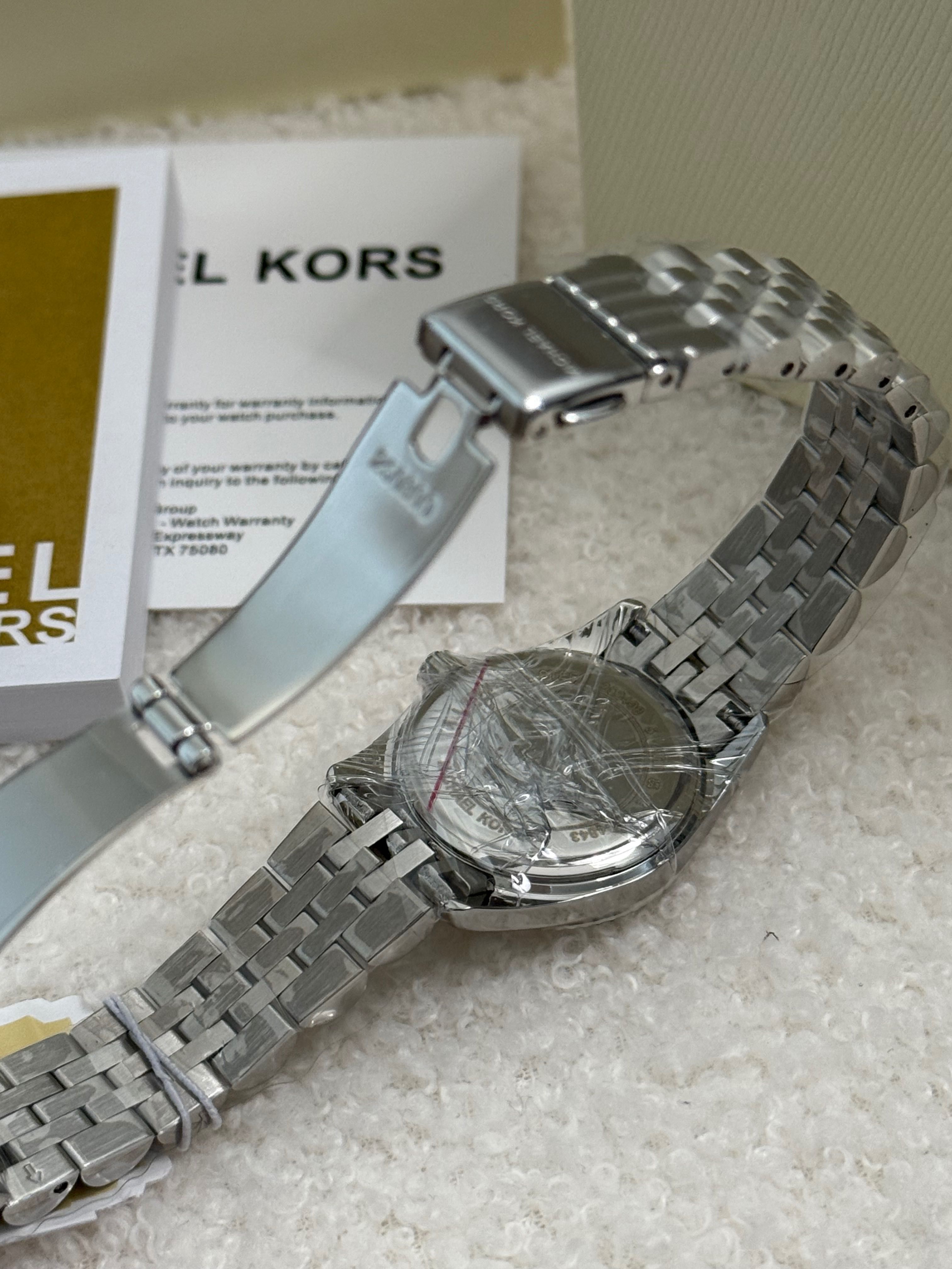 Годинник жіночий срібний Michael Kors MK4843 женские часы