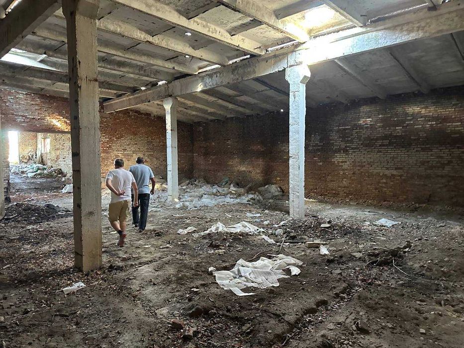 Без % продам виробниче-складське приміщення в м.Тараща