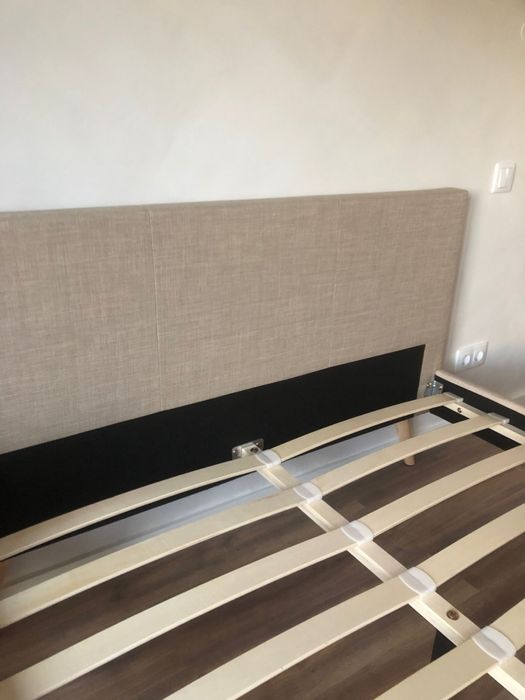 Cama bege 140x190
