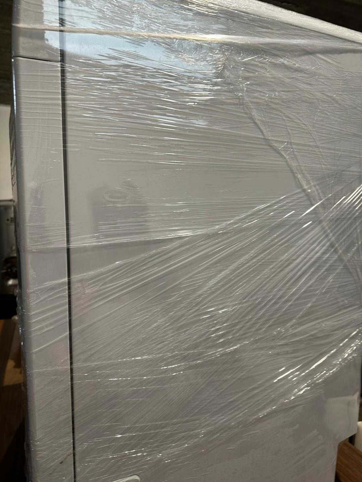Máquina de Lavar Louça INDESIT DFO 3T133 A F