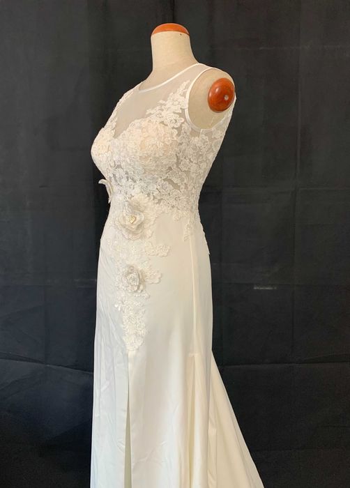 Nowa Elegancka Suknia Ślubna Ivory Koronka Guziki M 38 kwiaty 3D boho