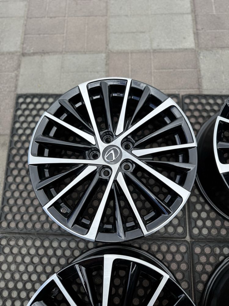 Диски оригінал Lexus f sport is es gs Toyota camry 70 80 5 114,3 r18
