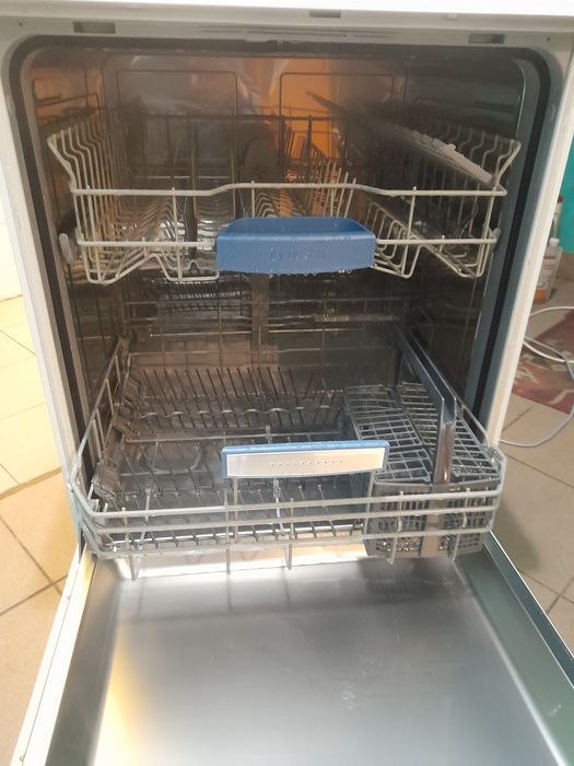 Посудомийна машинка  *Bosch- SMS50D32EU* 60×60см.