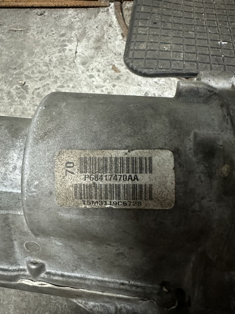 Рулевая рейка , кермова рейка P68417470AA Challenger Charger 300