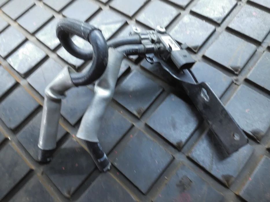 CZUJNIK DPF AUDI VW SEAT SKODA  2.0 TDI CFF 076906051B POSIADAM DWIE SZTUKI