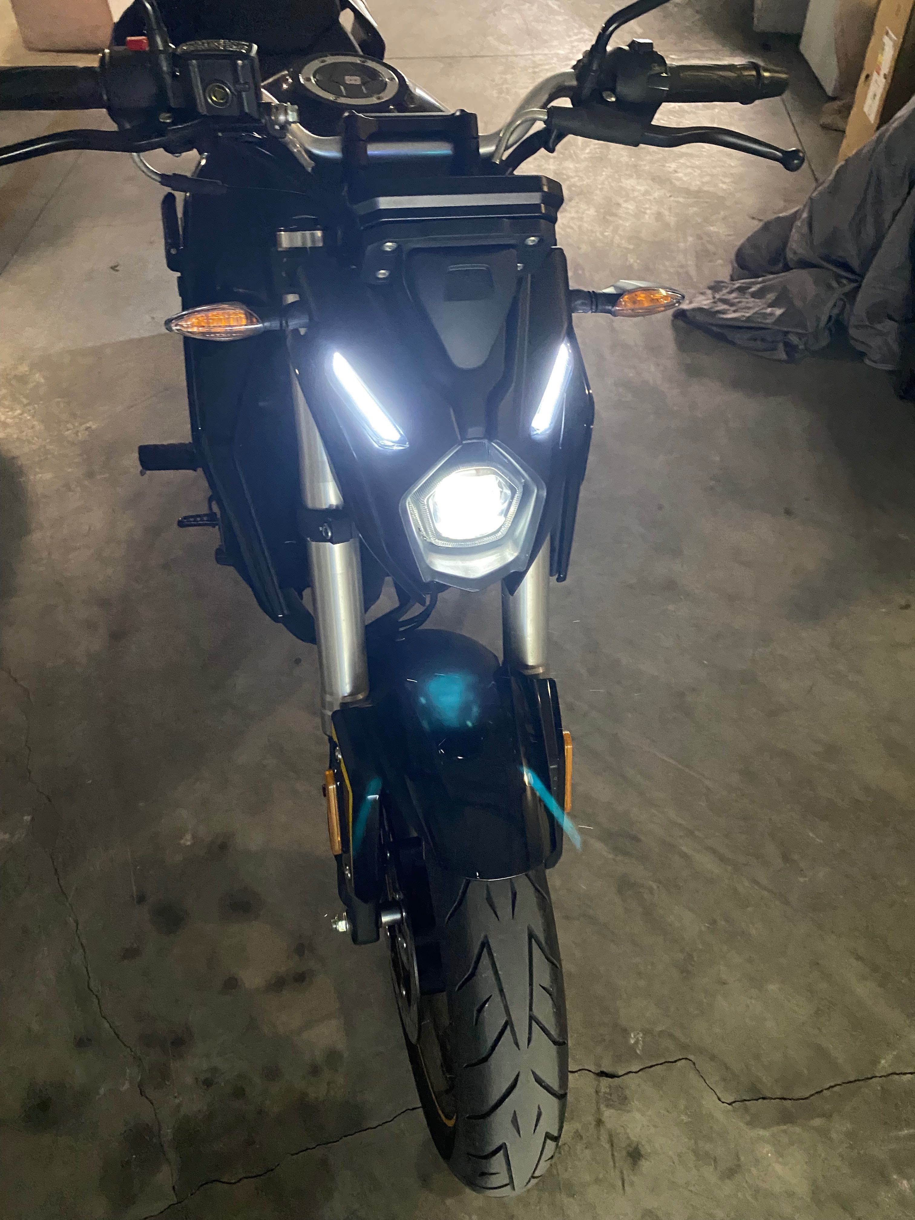 Voge 125R – Apenas 606 km - zona Leiria
