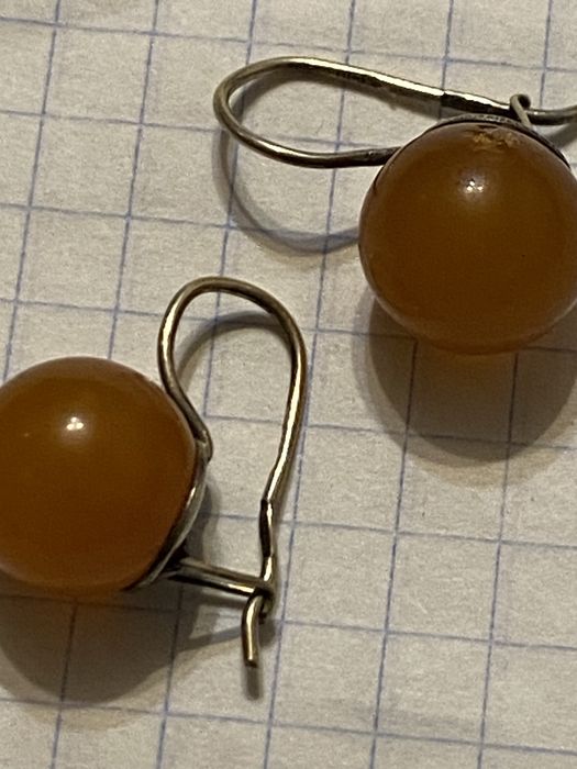 Серебряные серьги с янтарем СССР.