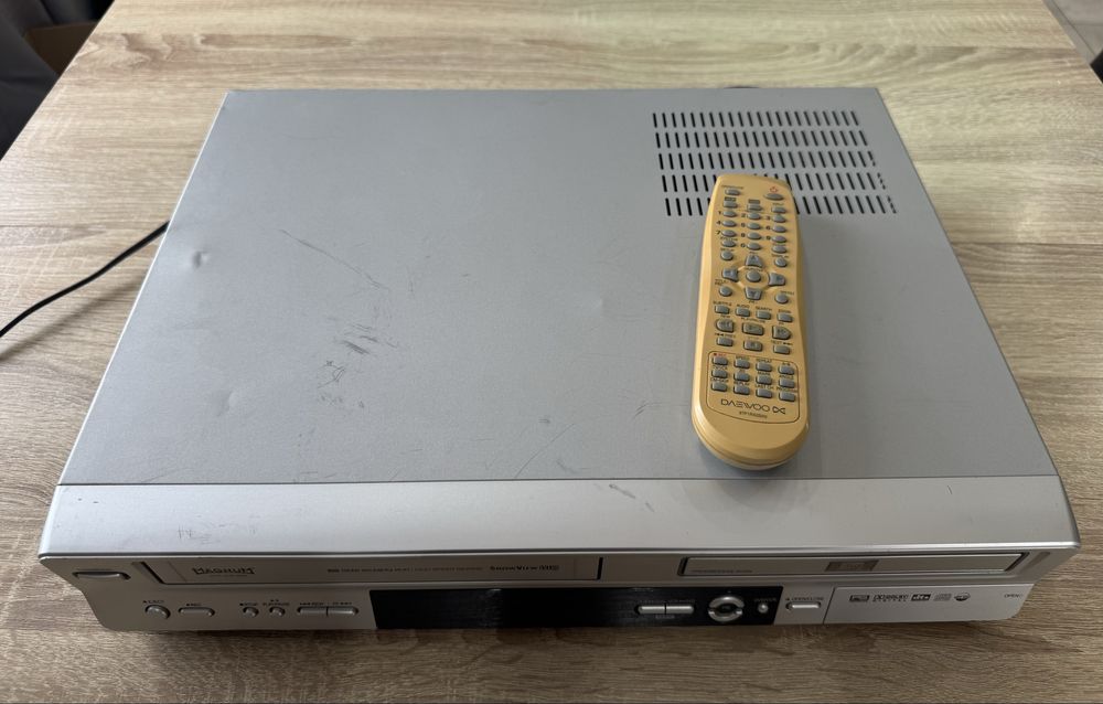 MAGNUM DVD VCR 3600 #Nagrywarka DVD VHS # 6 HD #Hi-Fi Stereo #Pilot