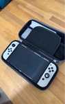 Switch Oled + Comando PRO Zelda Edicao limitada.